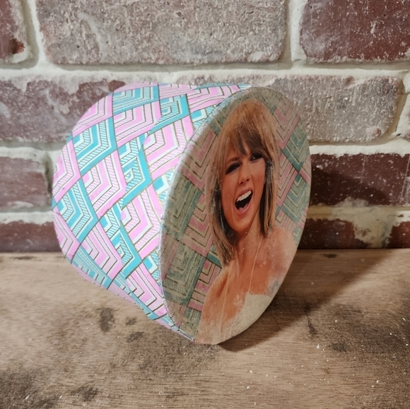 Taylor Swift 1989 Inspired Keepsake/Gift Box - Picture 6 of 7